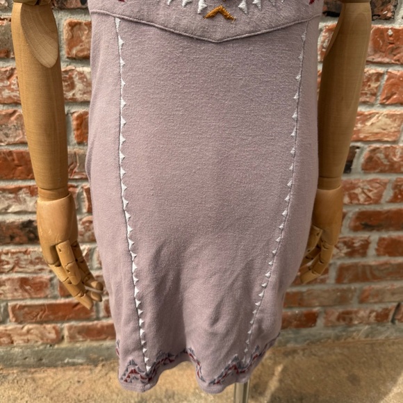 Free People Lavender Embroidered “Song of the South” dress / XS / EUC - Picture 5 of 17